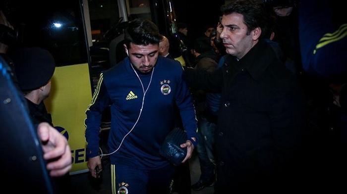 İşte Fenerbahçeden ayrılacak futbolcular