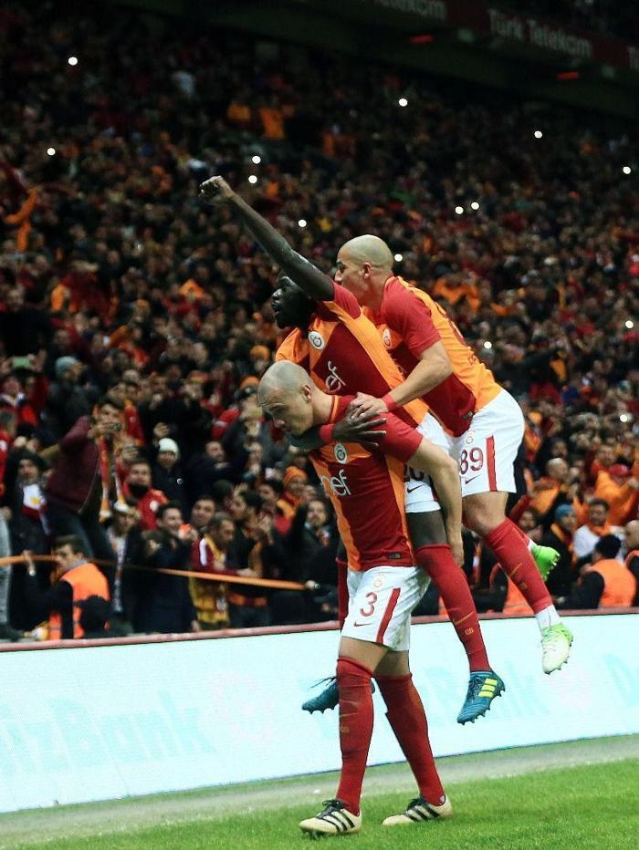 Fanatik yazarlarının Galatasaray - Göztepe maçı yorumları