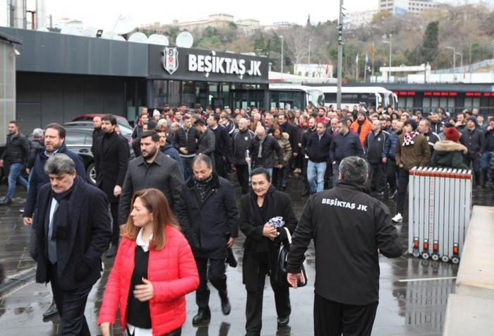 Beşiktaş şehitleri için anma töreni yapıldı