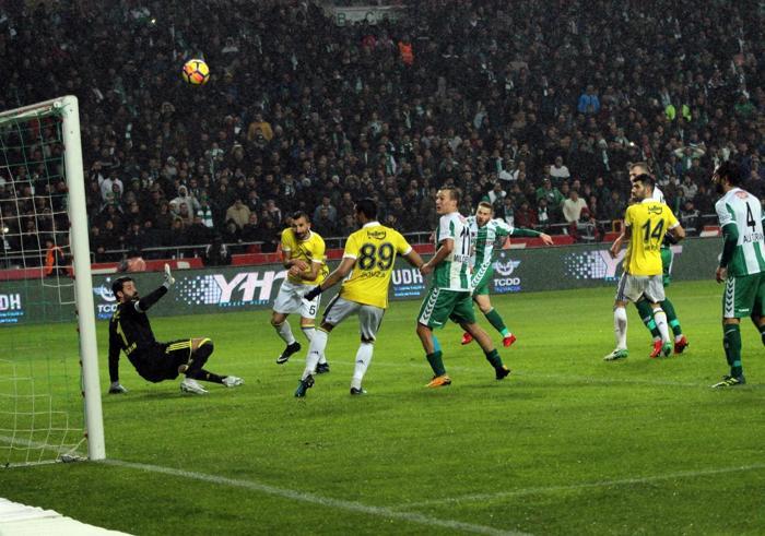 Fanatik yazarlarının Konyaspor - Fenerbahçe maçı yorumları