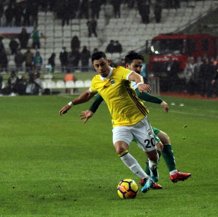 Fanatik yazarlarının Konyaspor - Fenerbahçe maçı yorumları