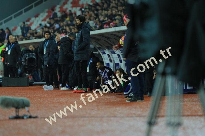 Beşiktaşta Negredo-Quaresma gerginliği sürüyor