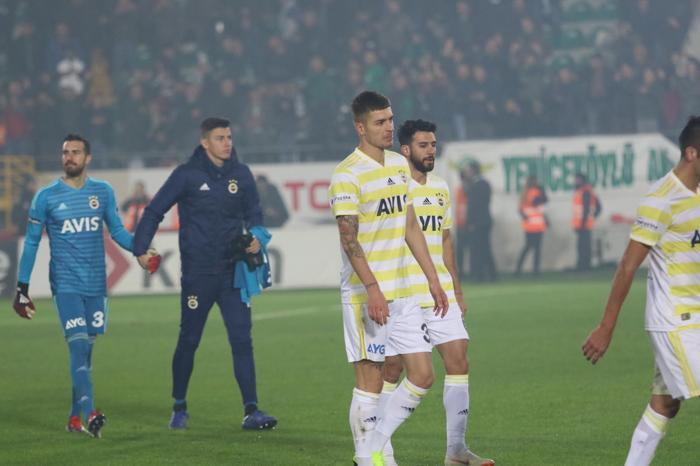 Samandıraya dönüşte neler yaşandı İşte Fenerbahçenin adım adım otobüs yolculuğu