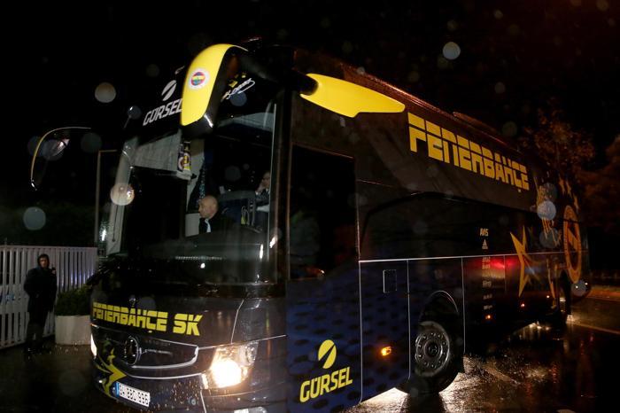 Samandıraya dönüşte neler yaşandı İşte Fenerbahçenin adım adım otobüs yolculuğu