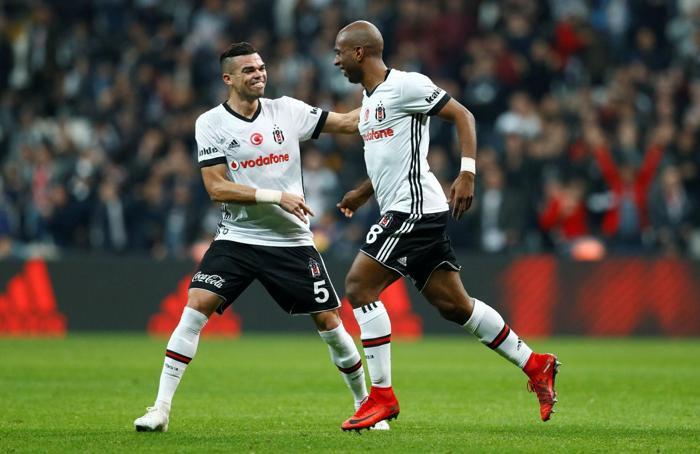 Beşiktaşta mutlu musun
