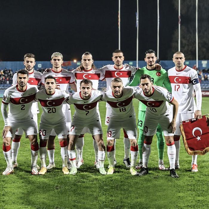 Fanatik yazarları A Milli Takımın Karadağ galibiyetini yorumladı