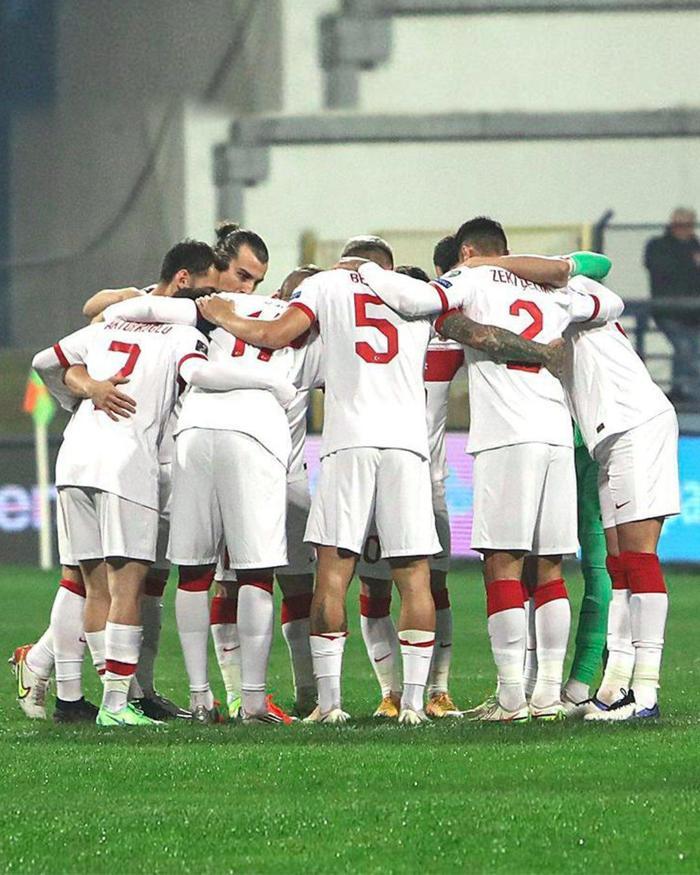 Fanatik yazarları A Milli Takımın Karadağ galibiyetini yorumladı