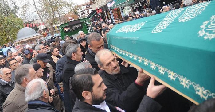 Avni Gülbakanoğlu toprağa verildi