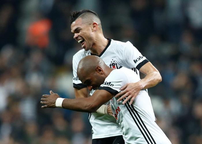Quaresma ile Negredo tartıştı