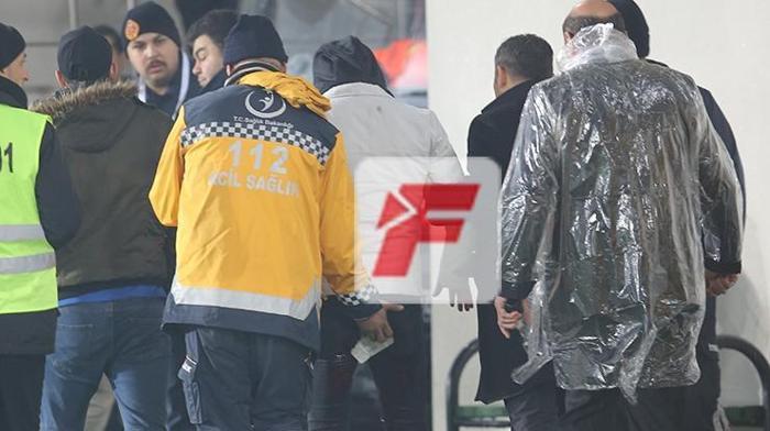 Fenerbahçe tribününde kavga çıktı 2 yaralı var