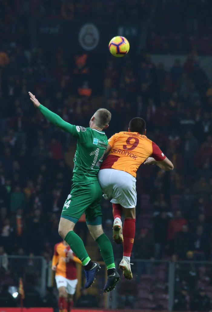 Maçın olayı (Erman Özgür)