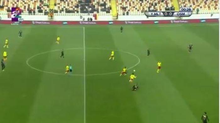 Tugay Kaçardan olay hareket ve kırmızı kart