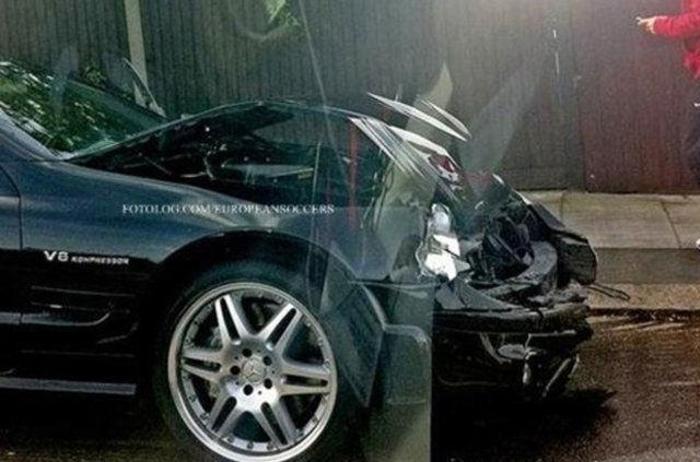 Milyonluk otomobilleri hurdaya dönen futbolcular