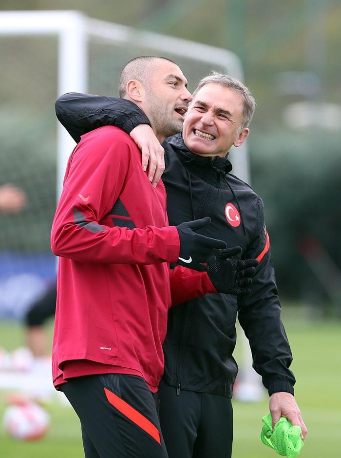 A Milli Takımdan çift forvetli 11 Kuntz tercihini yaptı...