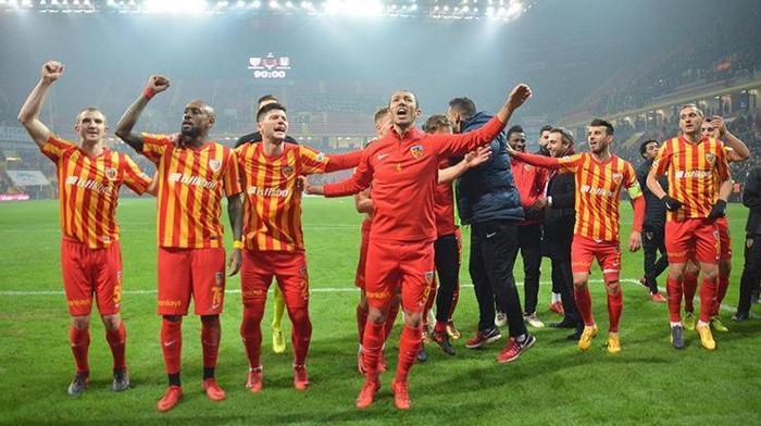 9) Kayserispor| Piyasa Değeri: 35.300.000 € (159 Milyon TL)