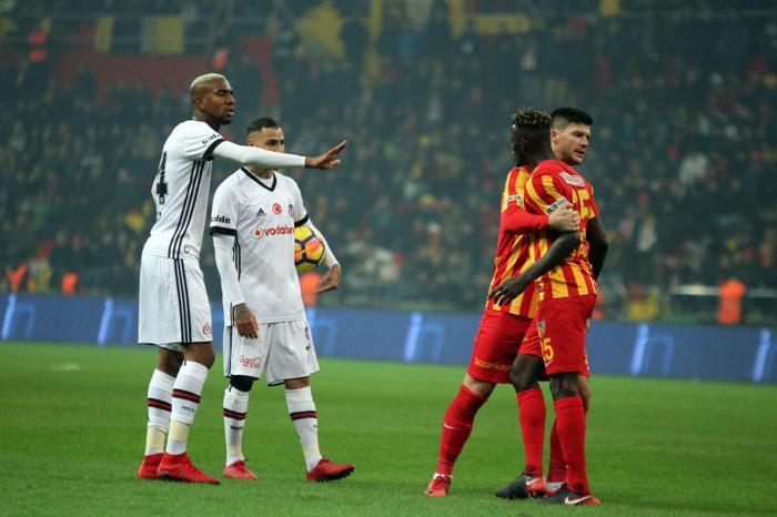 Fanatik yazarlarının Kayserispor - Beşiktaş maçı yorumları