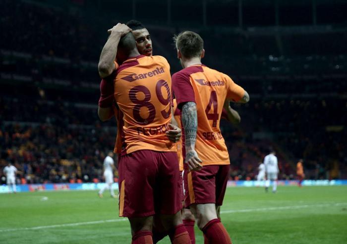 Fanatik yazarlarının Galatasaray - Akhisarspor maçı yorumları