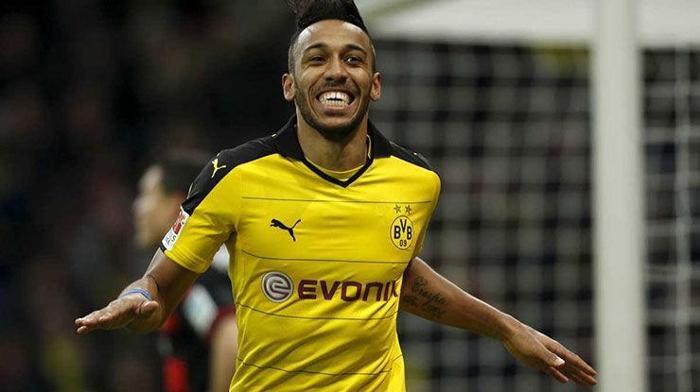 21) Pierre-Emerick Aubameyang