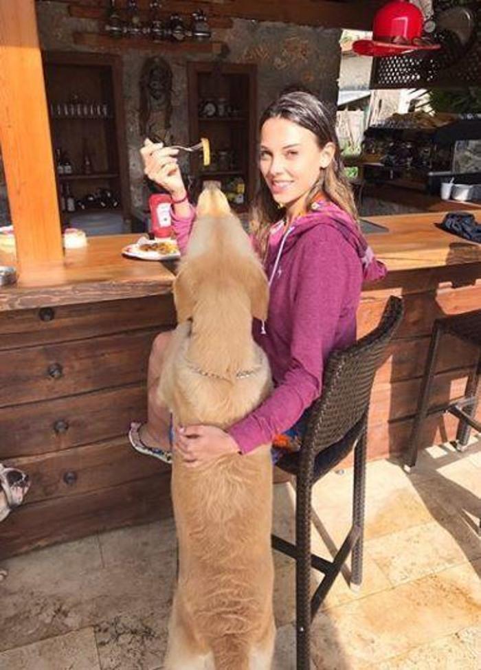 Tuvana Türkay stalk yapmak için sahte hesap kullanıyor