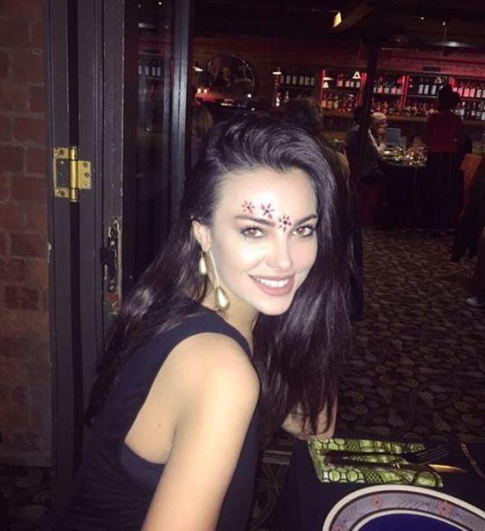 Tuvana Türkay stalk yapmak için sahte hesap kullanıyor