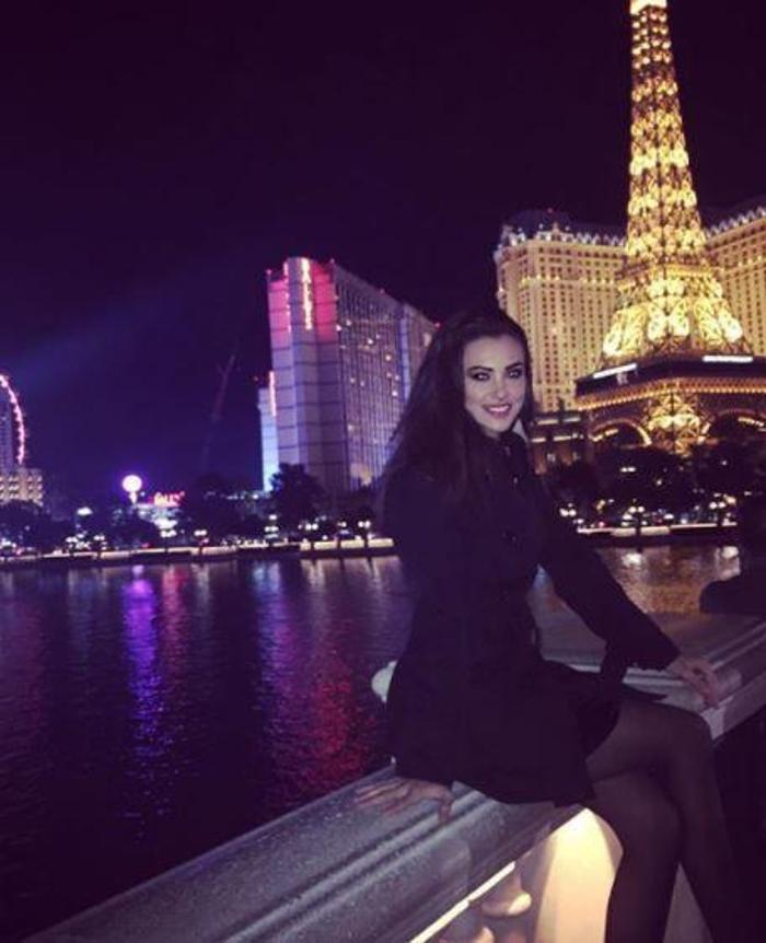 Tuvana Türkay stalk yapmak için sahte hesap kullanıyor