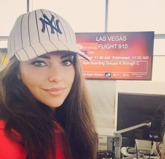 Tuvana Türkay stalk yapmak için sahte hesap kullanıyor