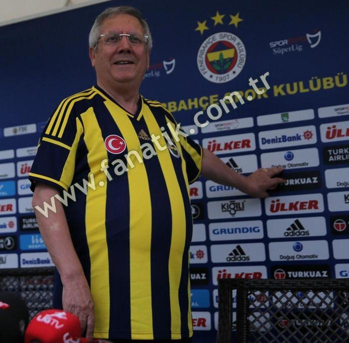 Başkan Aziz Yıldırımdan forma tanıtımı