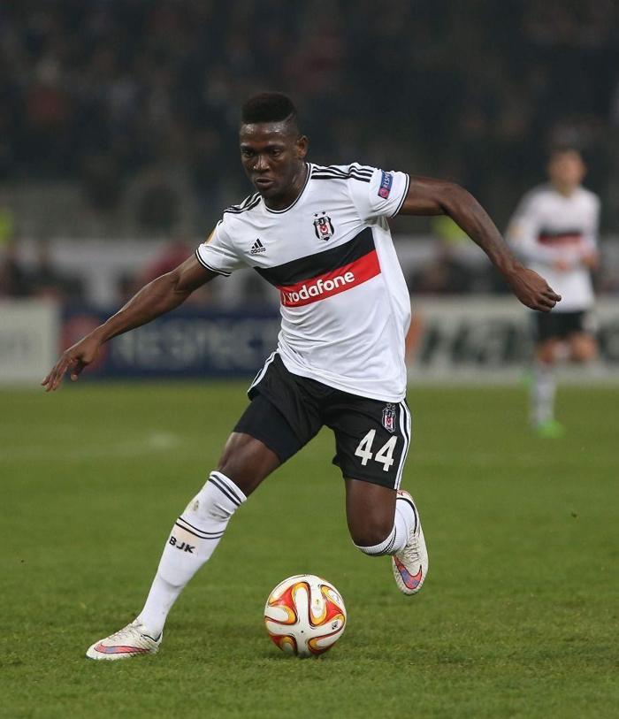 Beşiktaşın eski oyuncusu Daniel Opareye sürpriz talipler