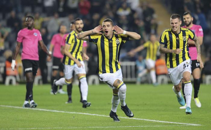 Fanatik yazarlarının Fenerbahçe - Kasımpaşa maçı yorumları