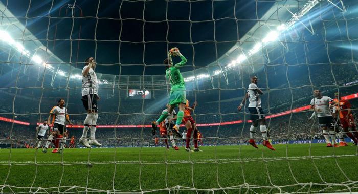 Fanatik yazarlarının Beşiktaş - Galatasaray maçı yorumları