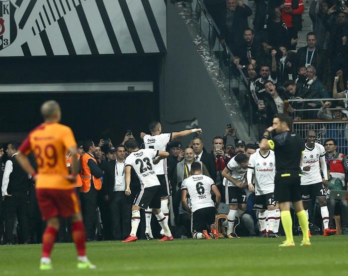 Tosic ders verdi (Erman Özgür)
