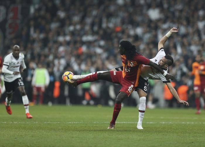 Çok kolay oldu (Yemen Ekşioğlu)