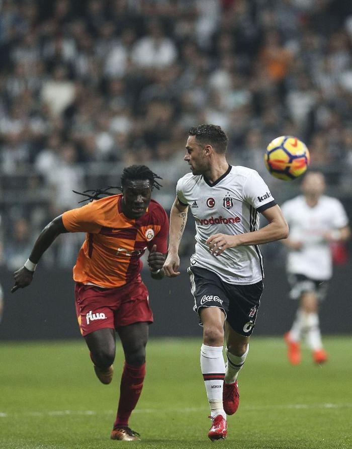 Tek kale maç (Yemen Ekşioğlu)