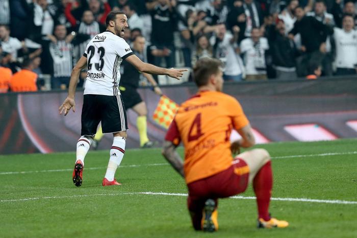 Fanatik yazarlarının Beşiktaş - Galatasaray maçı yorumları