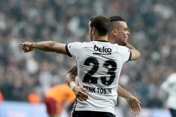 Fanatik yazarlarının Beşiktaş - Galatasaray maçı yorumları