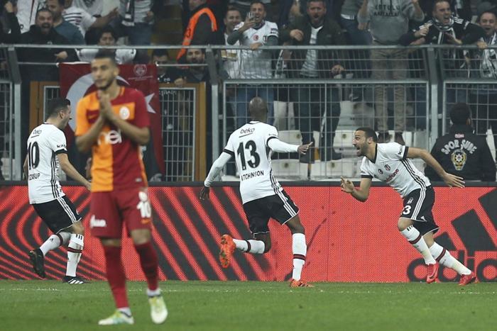 Fanatik yazarlarının Beşiktaş - Galatasaray maçı yorumları