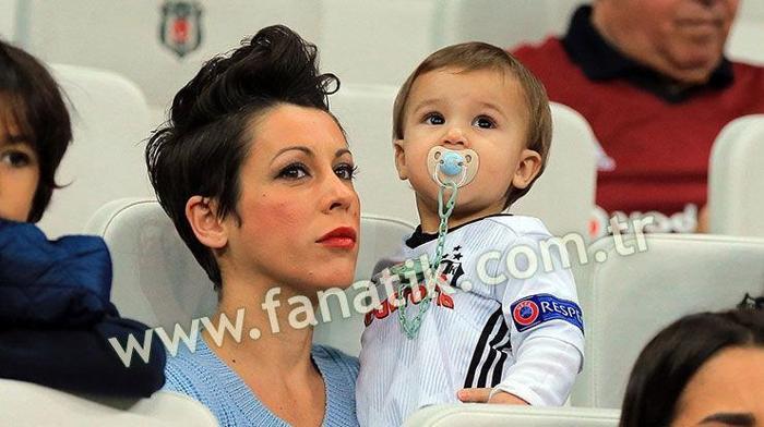 Beşiktaş-Galatasaray derbisinden kareler