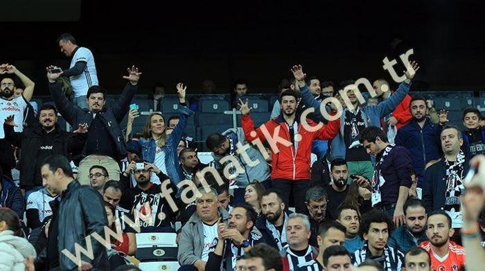 Beşiktaş-Galatasaray derbisinden kareler