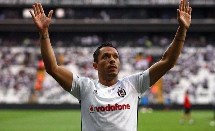 ADRIANO