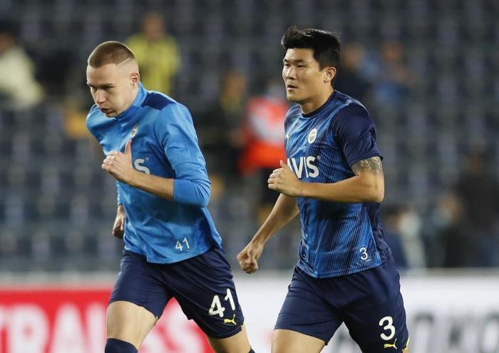 Son dakika Fenerbahçe transfer haberi Attila Szalaiyi Premier Lig devi istiyor