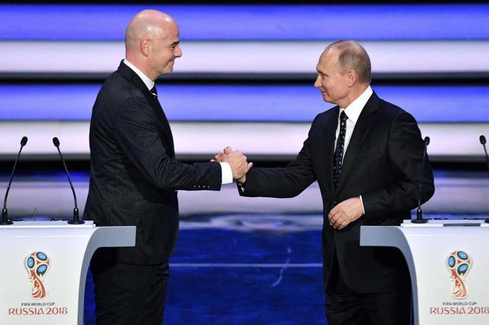 FIFA 2018 Dünya Kupası kura çekiminden çok renkli kareler
