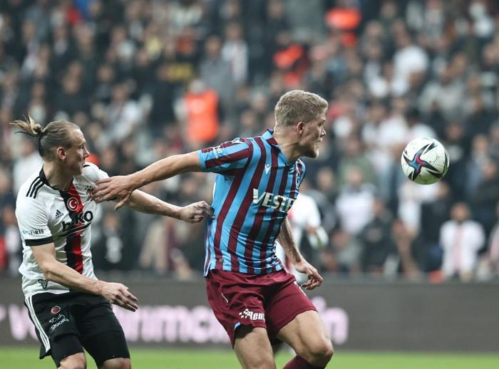Fanatik yazarları Beşiktaş - Trabzonspor maçını değerlendirdi