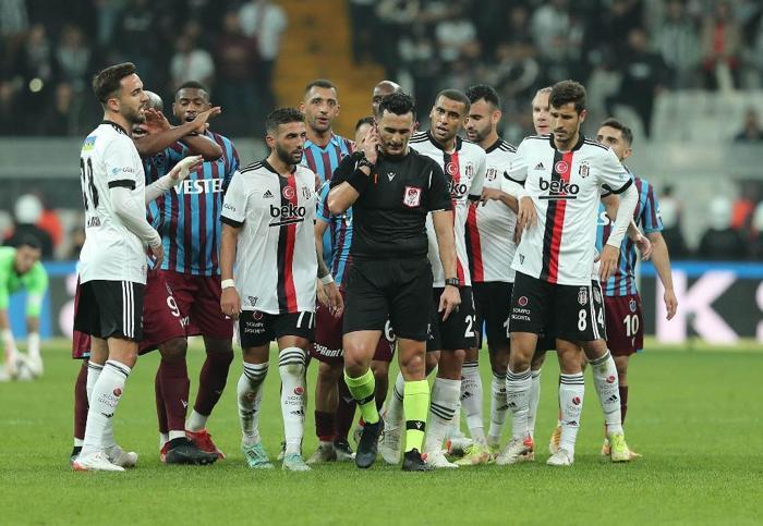 Fanatik yazarları Beşiktaş - Trabzonspor maçını değerlendirdi