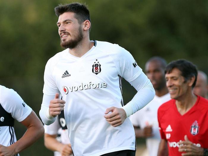 DENYS BOYKO SHAKHTARA DOĞRU (BEŞİKTAŞ)