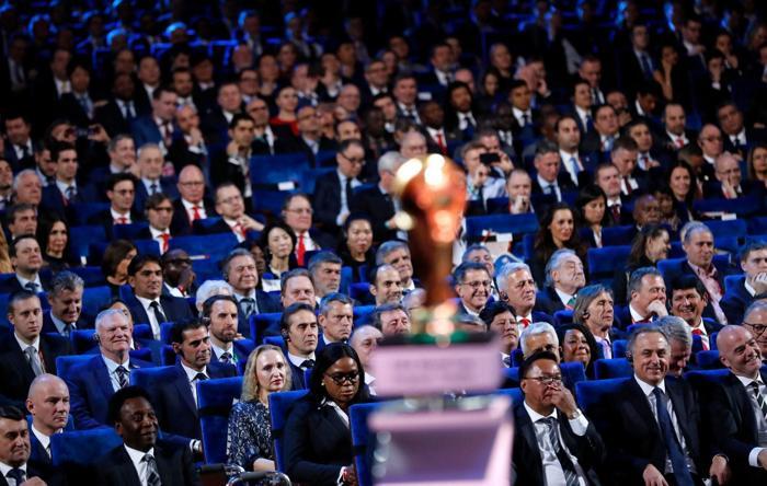 FIFA 2018 Dünya Kupası kura çekiminden çok renkli kareler