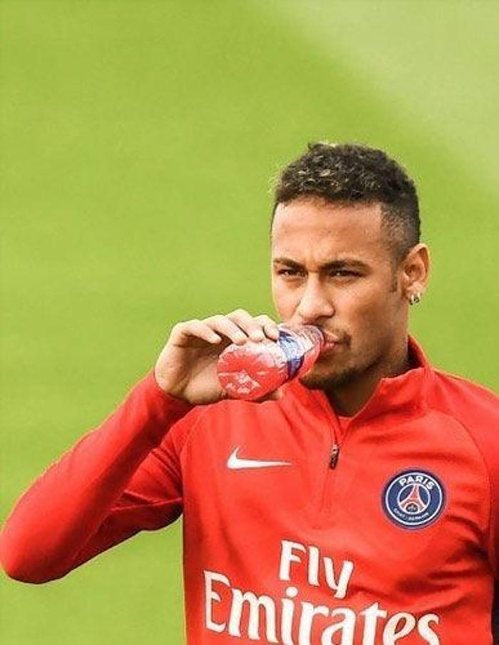 Neymar & Cavani geriliminde 2. perde