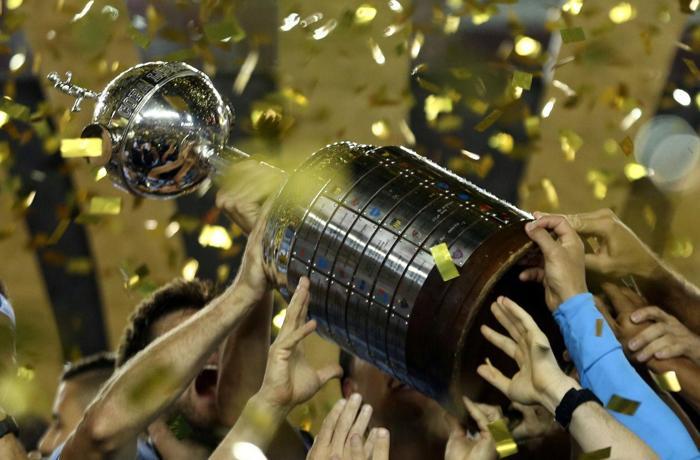 Baronili Gremio, 3. kez Libertadores şampiyonu