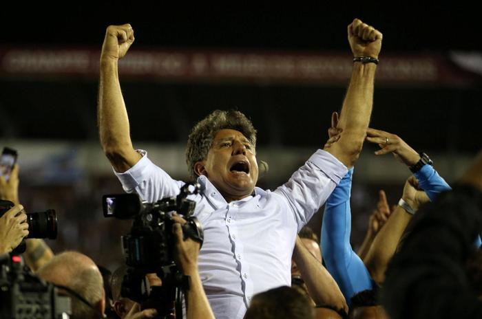 Baronili Gremio, 3. kez Libertadores şampiyonu