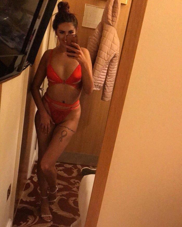 Snapchatten cinsel içerikli görüntülerini satıp ayda 27 bin TL kazanıyor