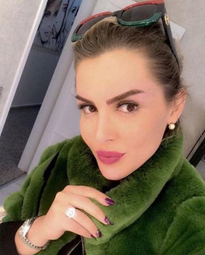 Cinsiyet değiştirerek kadın olan Selin Ciğerci, futbolcu Gökhan Çıra ile aşk yaşıyor